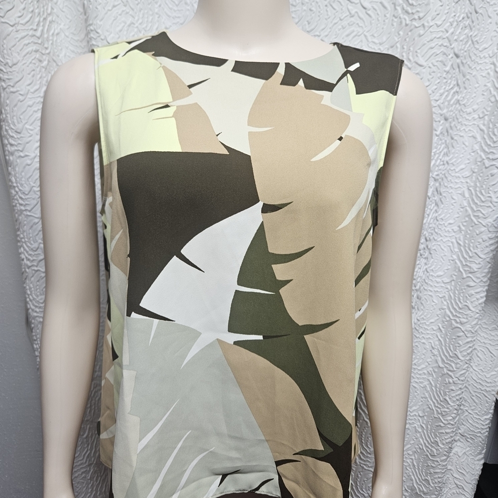 Worthington Green and Cream Graphic Tank Top